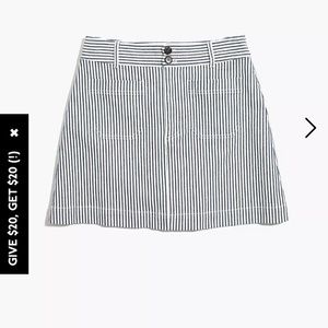 Madewell Stretch A-Line Mini Skirt in Navy Stripe size 6